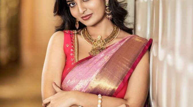 Ananya nagalla looks pretty in a kanjeevaram silk Saree!